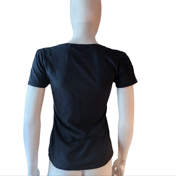 Netflix Squid Game Red Light Green Light T-Shirt - Picture 2 of 2